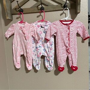 Bundle of 3 baby footie pajama sleepers